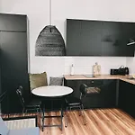 Bhh Living - Zentrale Lage, Ruhige Naechte, Perfekter Komfort 3* دوسلدورف