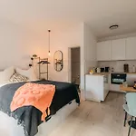 Bhh Living - Zentrale Lage, Ruhige Naechte, Perfekter Komfort 3* دوسلدورف