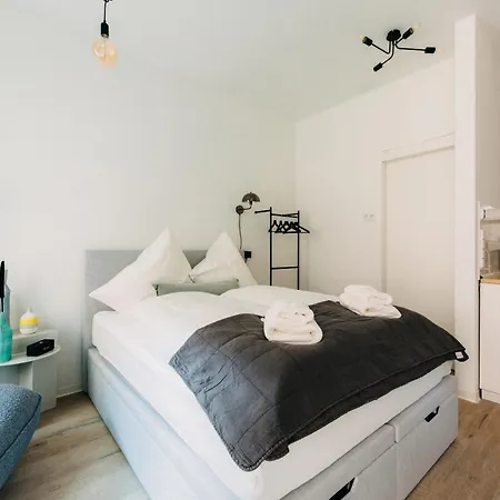 Bhh Living - Zentrale Lage, Ruhige Nächte, Perfekter Komfort
