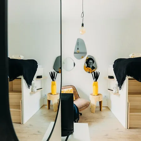 Aparthotel Bhh Living - Zentrale Lage, Ruhige Nächte, Perfekter Komfort 3*