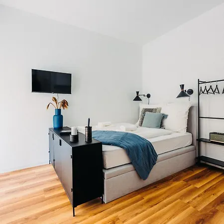 Bhh Living - Zentrale Lage, Ruhige Nächte, Perfekter Komfort