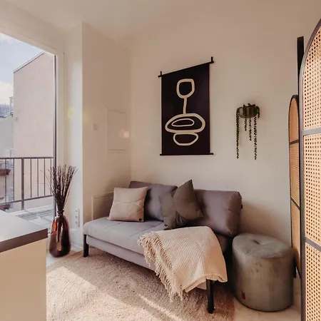 Aparthotel Bhh Living - Zentrale Lage, Ruhige Naechte, Perfekter Komfort