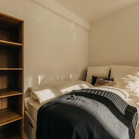 Bhh Living - Zentrale Lage, Ruhige Naechte, Perfekter Komfort