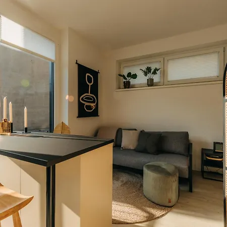 Bhh Living - Zentrale Lage, Ruhige Naechte, Perfekter Komfort *