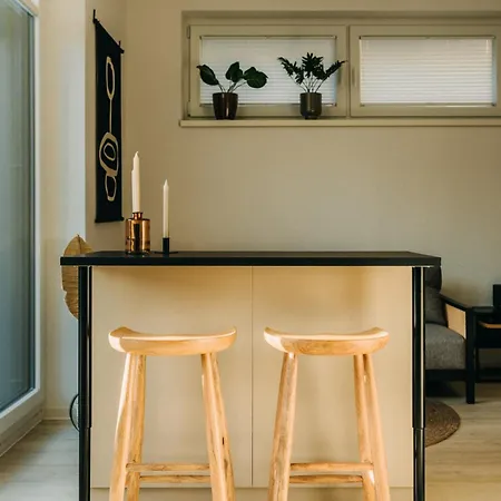 Bhh Living - Zentrale Lage, Ruhige Naechte, Perfekter Komfort