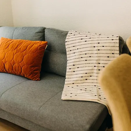 Bhh Living - Zentrale Lage, Ruhige Naechte, Perfekter Komfort