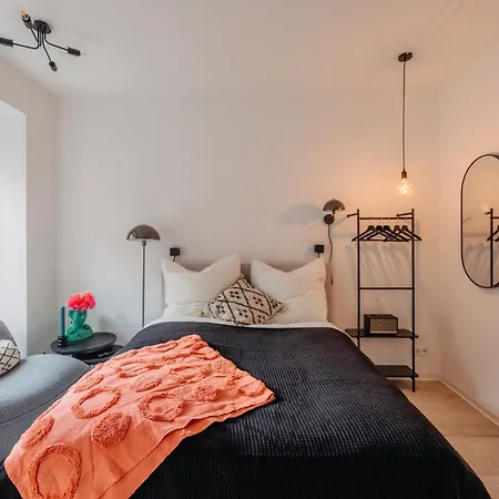 Aparthotel Bhh Living - Zentrale Lage, Ruhige Naechte, Perfekter Komfort