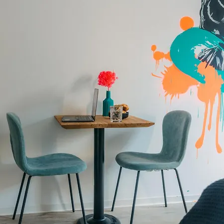 Bhh Living - Zentrale Lage, Ruhige Naechte, Perfekter Komfort *