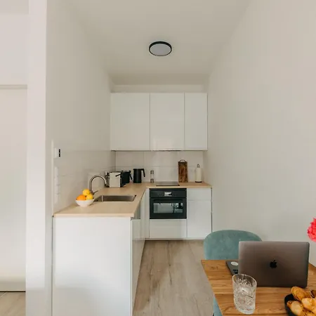 Aparthotel Bhh Living - Zentrale Lage, Ruhige Naechte, Perfekter Komfort Dusseldorf