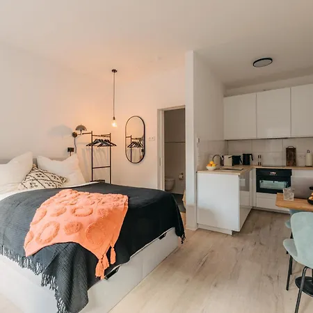 Bhh Living - Zentrale Lage, Ruhige Naechte, Perfekter Komfort * Dusseldorf