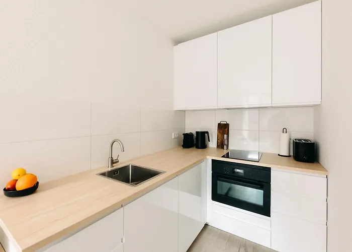 Bhh Living - Zentrale Lage, Ruhige Naechte, Perfekter Komfort