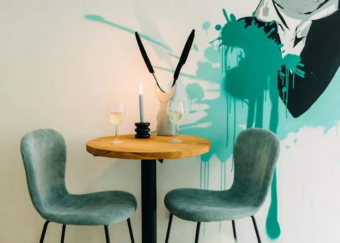 Bhh Living - Zentrale Lage, Ruhige Naechte, Perfekter Komfort 3*