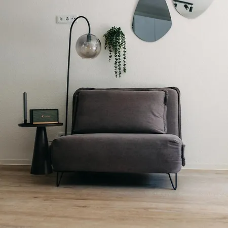 Bhh Living - Zentrale Lage, Ruhige Naechte, Perfekter Komfort Aparthotel 3*