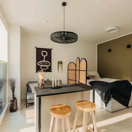 Bhh Living - Zentrale Lage, Ruhige Naechte, Perfekter Komfort دوسلدورف