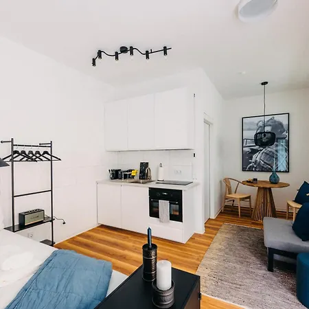 Hotel apartamentowy Bhh Living - Zentrale Lage, Ruhige Naechte, Perfekter Komfort Düsseldorf