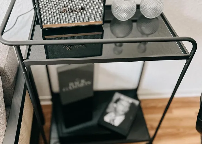 Apartmanhotel Bhh Living - Zentrale Lage, Ruhige Naechte, Perfekter Komfort