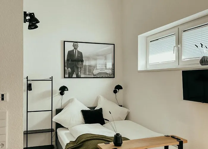 Bhh Living - Zentrale Lage, Ruhige Naechte, Perfekter Komfort 3*